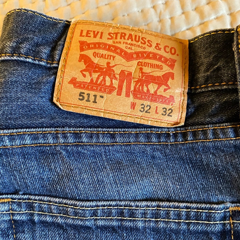 Men’s Levi’s 511 .